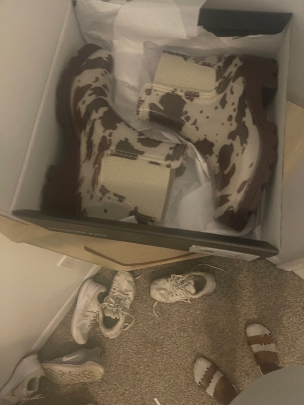 London Fog Brown & Cream Camo Chelsea-Style Slip-On Boots